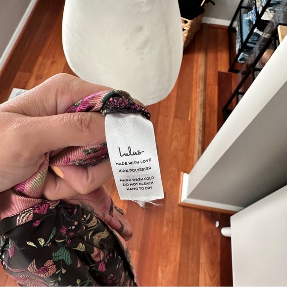 Lulu’s Make A Move Satin Floral Jacqard Dress - Picture 4 of 6